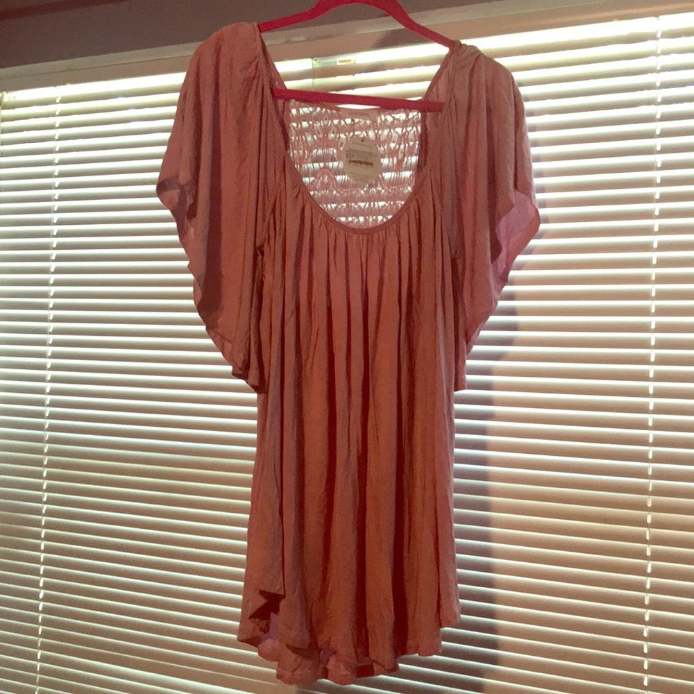 NWT blush flowing top